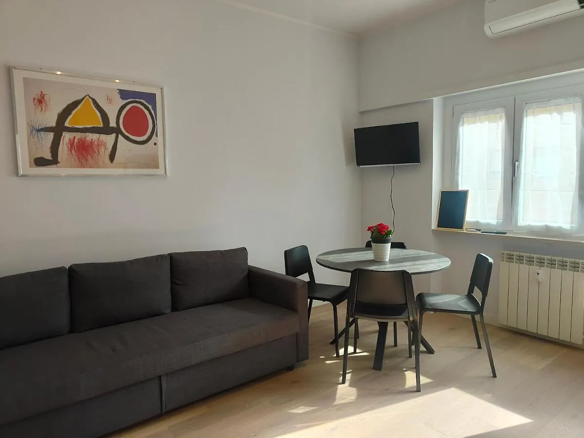 A Casa Di Francesca, Nuovo Bilocale Zona Balduina. Apartment Rome Italy