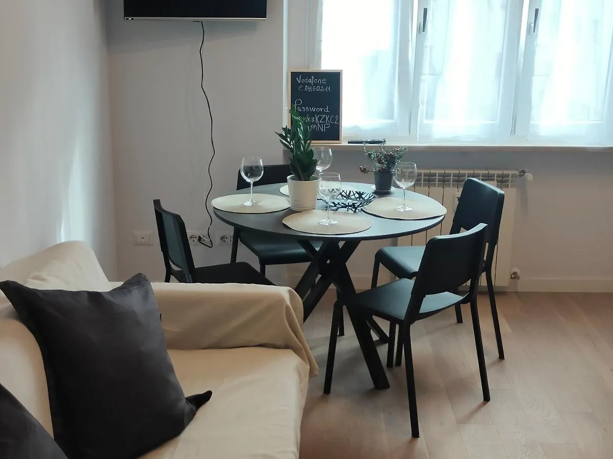 A Casa Di Francesca, Nuovo Bilocale Zona Balduina. Apartment Rome Italy